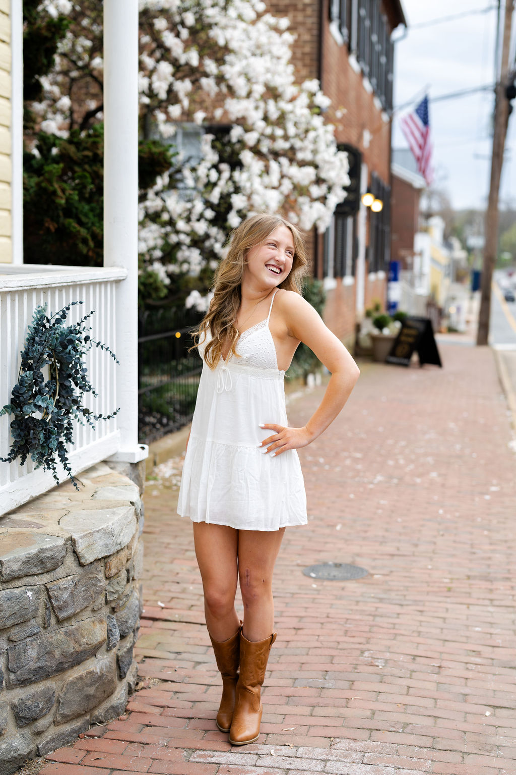 Senior photoshoot in Downtown Leesburg with Floral Tree